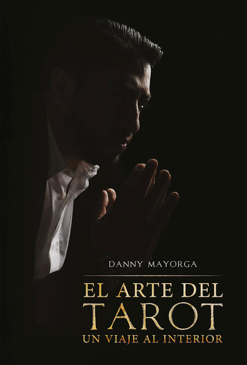 Portada de El arte del tarot